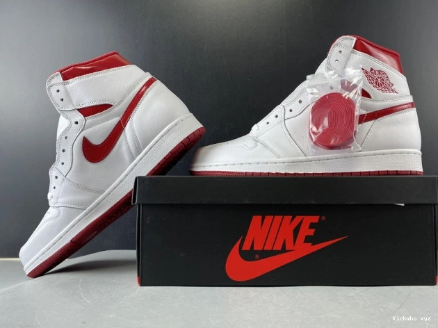 1 555088-103 Red Metallic (2017) Jordan Retro Air 0812